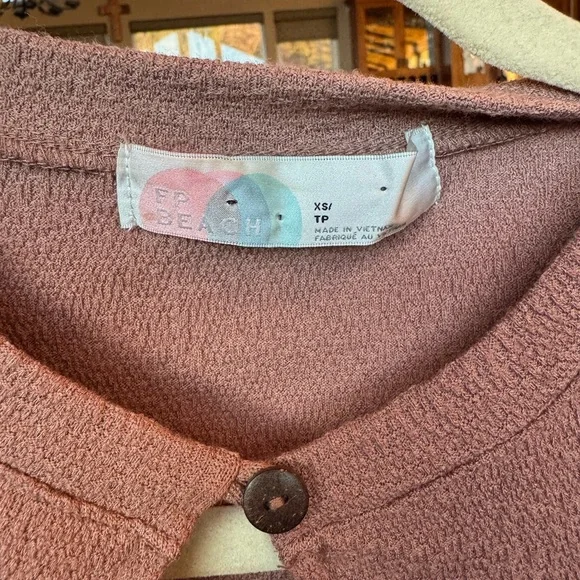 NWT Free People Elegant Clay Pink Twist Front Top - Picture 3 of 8